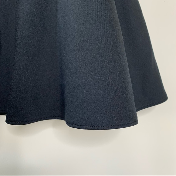 Aritzia Talula Circle mini Skirt - Picture 5 of 13